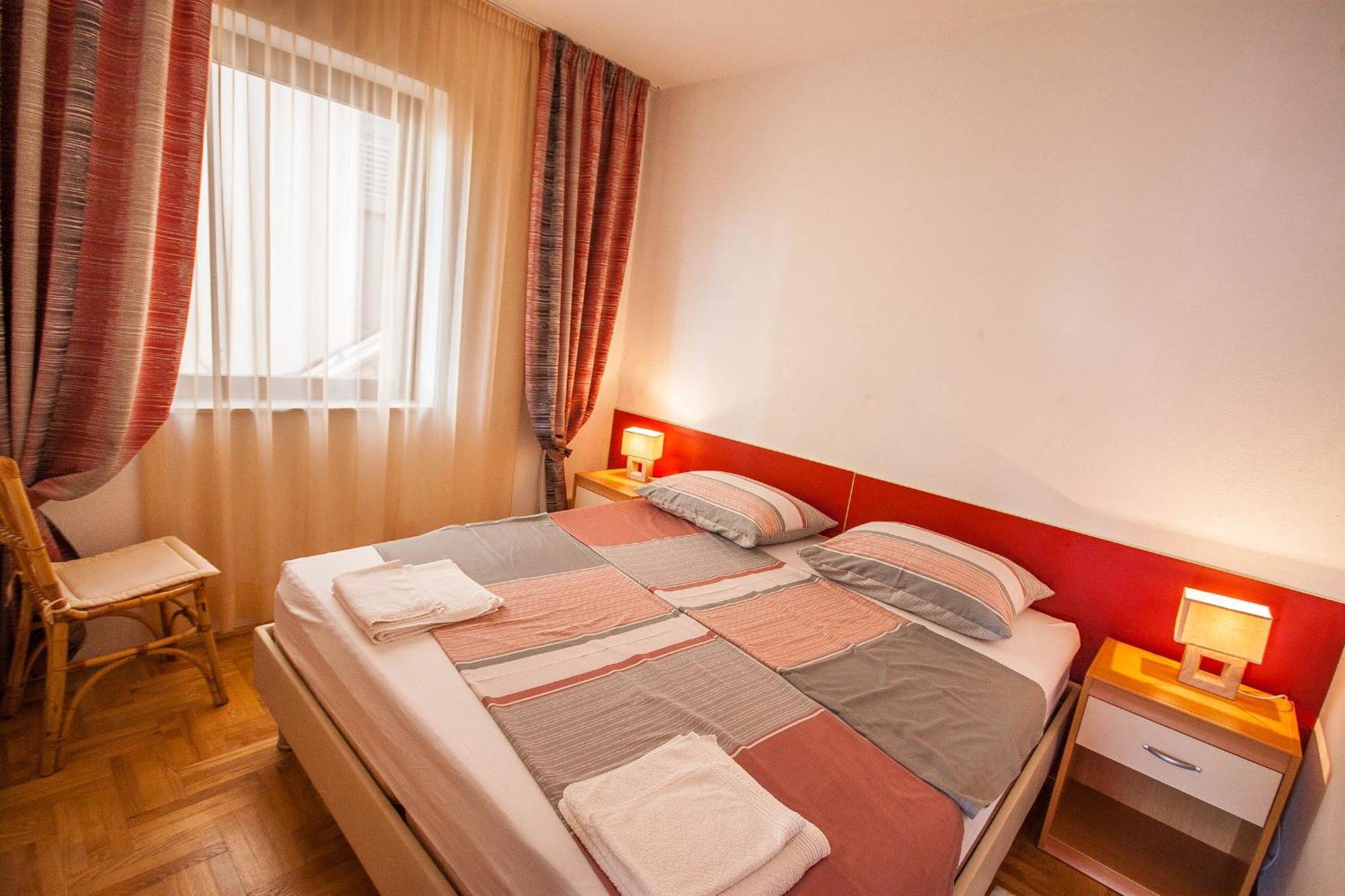 Apartments Rosanda Pakoštane Buitenkant foto